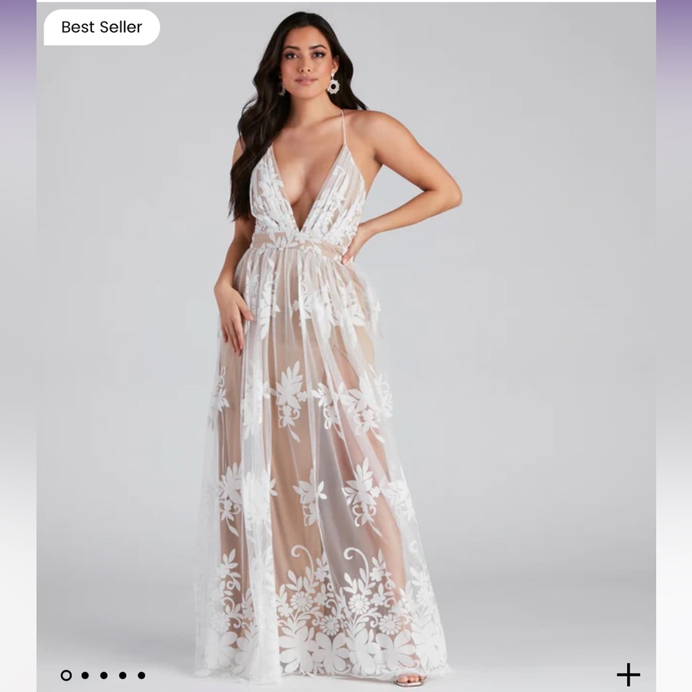 Windsor Morgan Formal Flocked Velvet Dress in Ivory